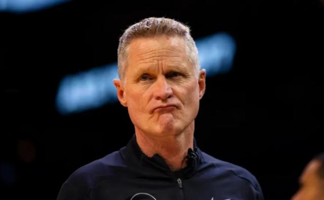 开云体育下载-勇士彻底解体分家 从科尔追逐一亿天价合同开始？